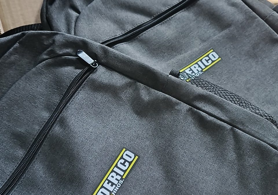 Mochilas para Federico Hermanos